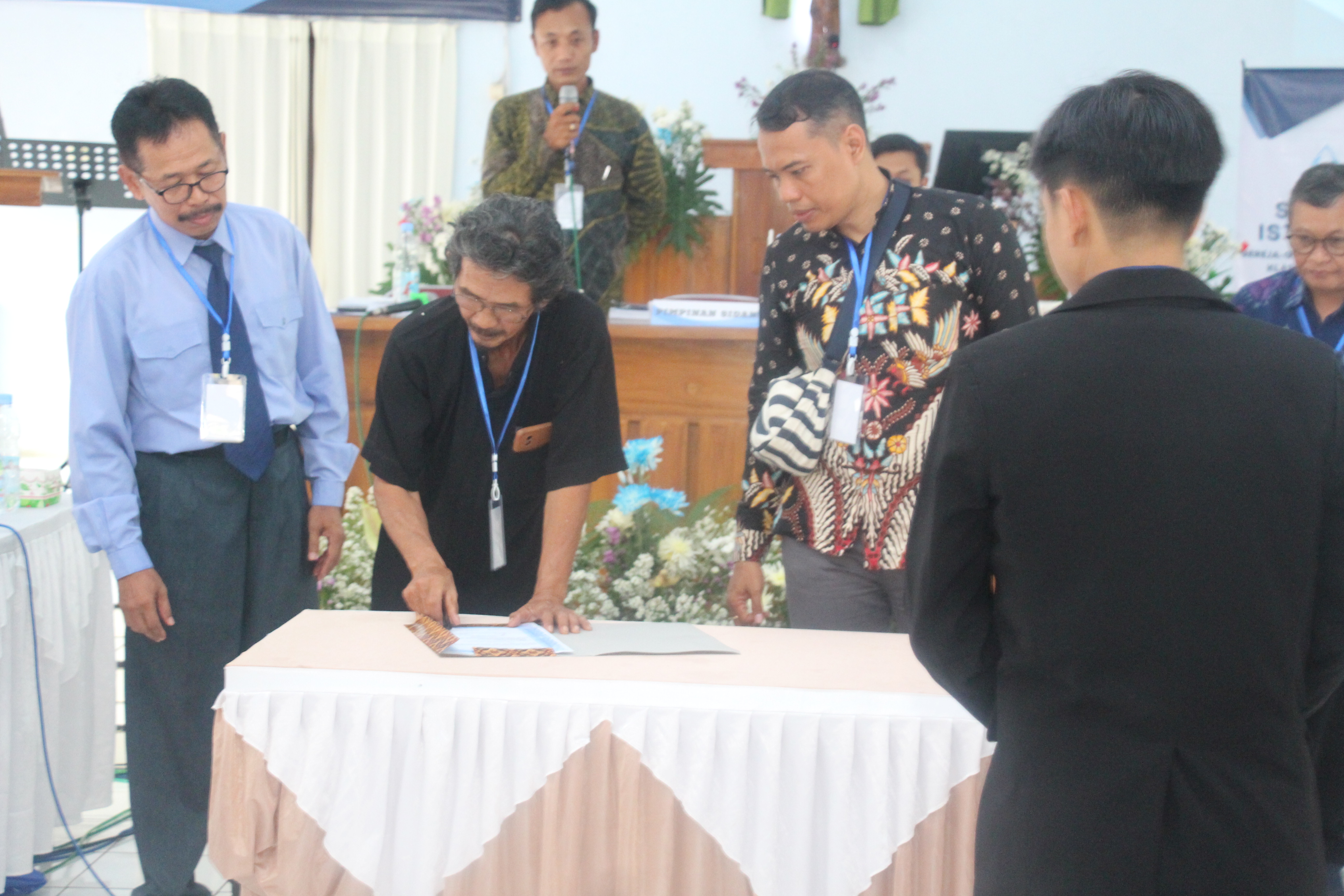 gambar berita